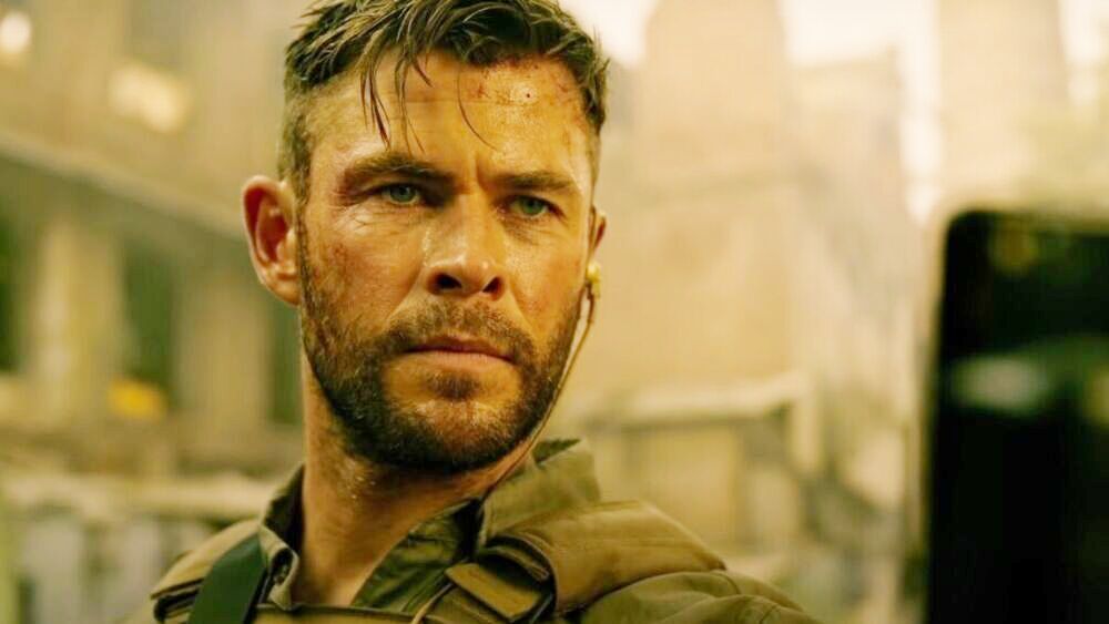 Lire la suite Les films Le directeur de l'extraction s'est attaché au capot d'une voiture pour une scène de poursuite de 12 minutes 11 mai 2020 Lire la suite Les films Le directeur de lextraction sest