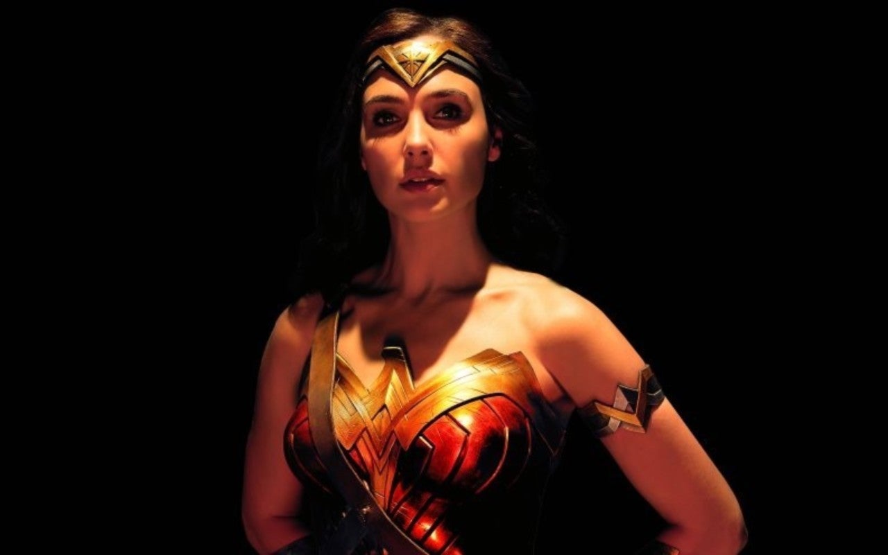 Wonder Woman 1984: mises à jour importantes que vous devez savoir à ce sujet ... Zack Snyder taquine Wonder Woman decapitant Steppenwolf dans Snyder Cut
