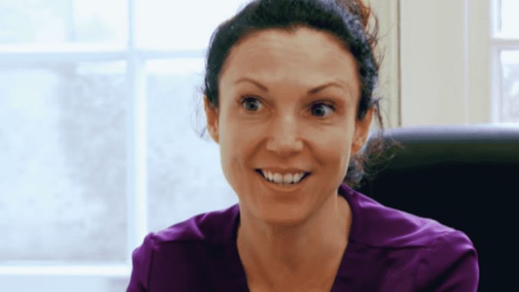 10 choses que vous ne saviez pas sur "Save My Skin" de TLC 10 10 choses que vous ne saviez pas sur "Save My Skin" de TLC