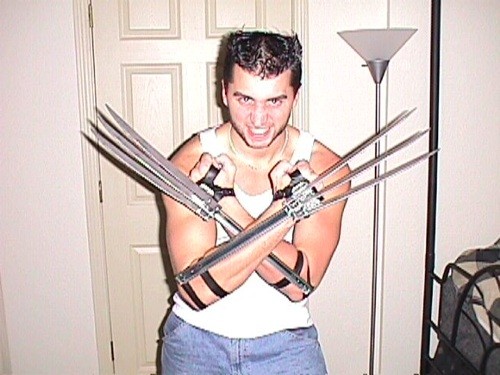 wolverine_costume_3 "width =" 500 "height =" 375 "srcset =" https://www.tovermind.com/wp-content/uploads/2016/03/wolverine_costume_3.jpg 500w, https://www.tovermind.com/ wp-content / uploads / 2016/03 / wolverine_costume_3-400x300.jpg 400w "tamaños =" (ancho máximo: 500px) 100vw, 500px "/></p>
<div class='code-block code-block-4' style='margin: 8px auto; text-align: center; display: block; clear: both;'>

<style>
.ai-rotate {position: relative;}
.ai-rotate-hidden {visibility: hidden;}
.ai-rotate-hidden-2 {position: absolute; top: 0; left: 0; width: 100%; height: 100%;}
.ai-list-data, .ai-ip-data, .ai-filter-check, .ai-fallback, .ai-list-block, .ai-list-block-ip, .ai-list-block-filter {visibility: hidden; position: absolute; width: 50%; height: 1px; top: -1000px; z-index: -9999; margin: 0px!important;}
.ai-list-data, .ai-ip-data, .ai-filter-check, .ai-fallback {min-width: 1px;}
</style>
<div class='ai-rotate ai-unprocessed ai-timed-rotation ai-4-1' data-info='WyI0LTEiLDJd' style='position: relative;'>
<div class='ai-rotate-option' style='visibility: hidden;' data-index=