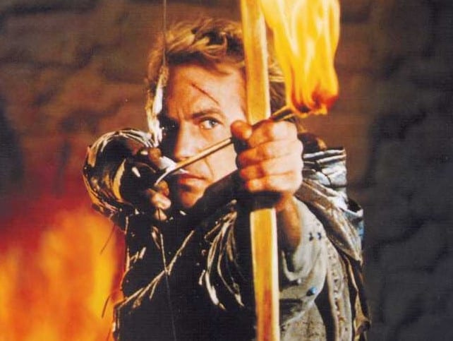 Cuando Kevin Costner fue a buscar setas mientras filmaba Robin Hood