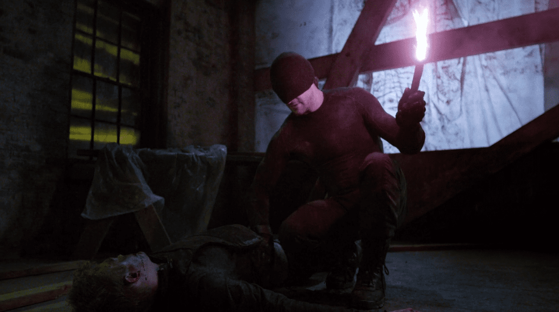 REVIEW: Daredevil Episodio 6 - Matt está "condenado" pero no será fácil