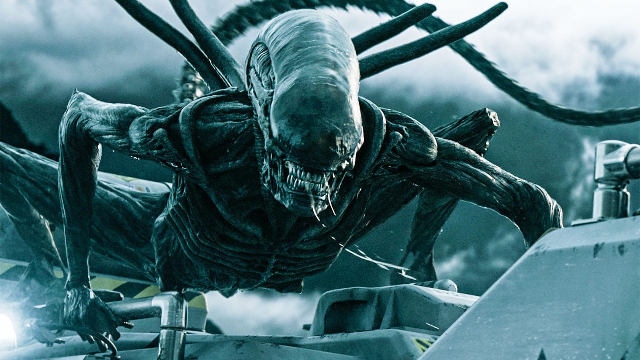Ridley Scott se burla de otra película alienígena que se centra en los peligros de la IA